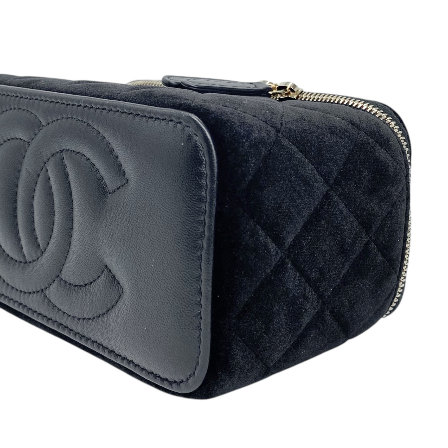 Chanel Black Velvet Vanity Pearl Crush
