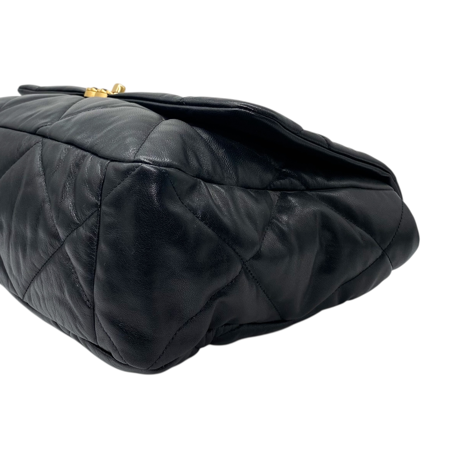 Chanel 19 Maxi Black