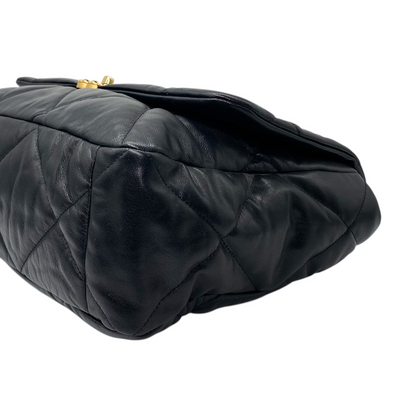 Chanel 19 Maxi Black