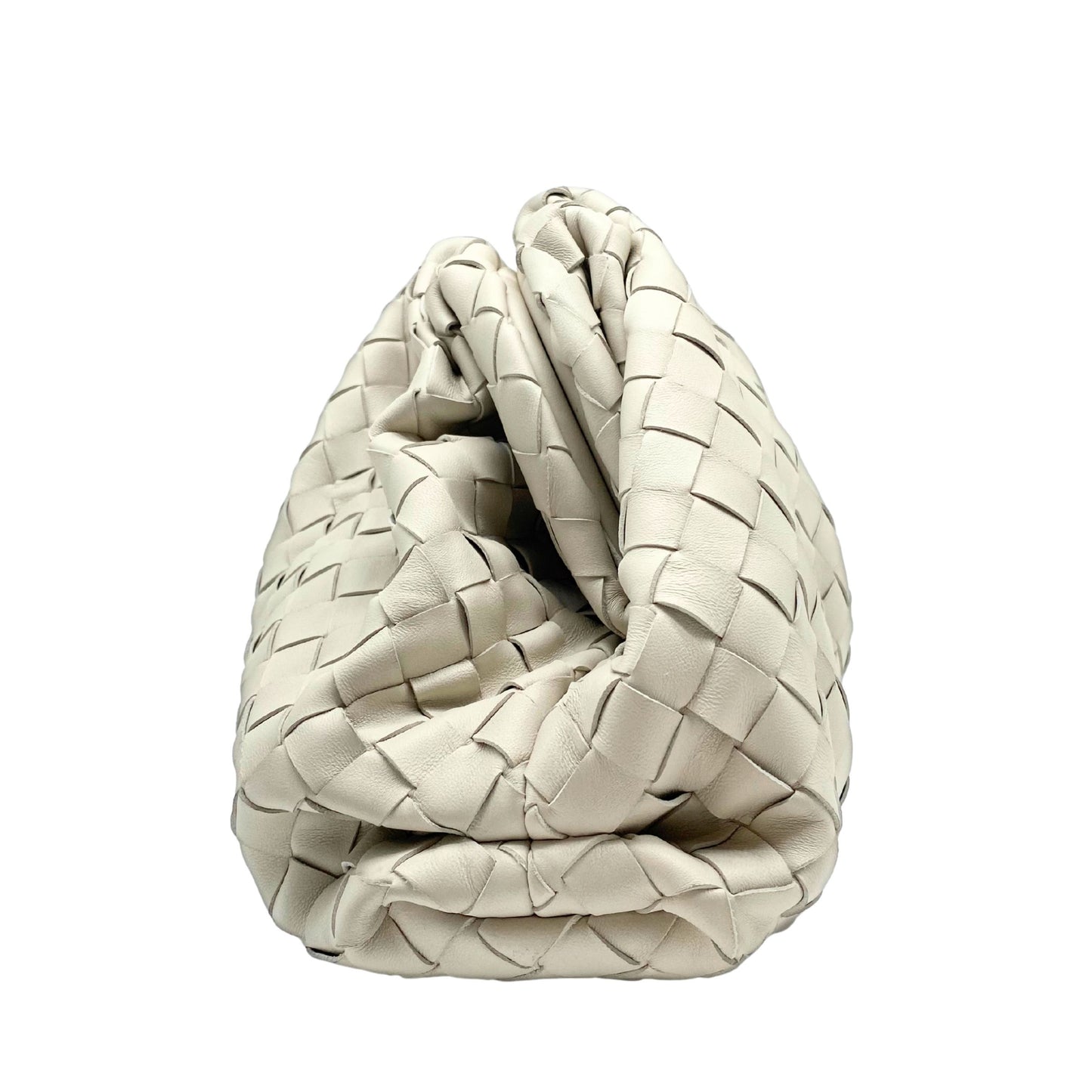 Bottega Veneta The Pouch Leather Clutch in Ecru