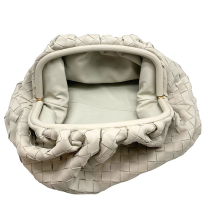 Bottega Veneta The Pouch Leather Clutch in Ecru