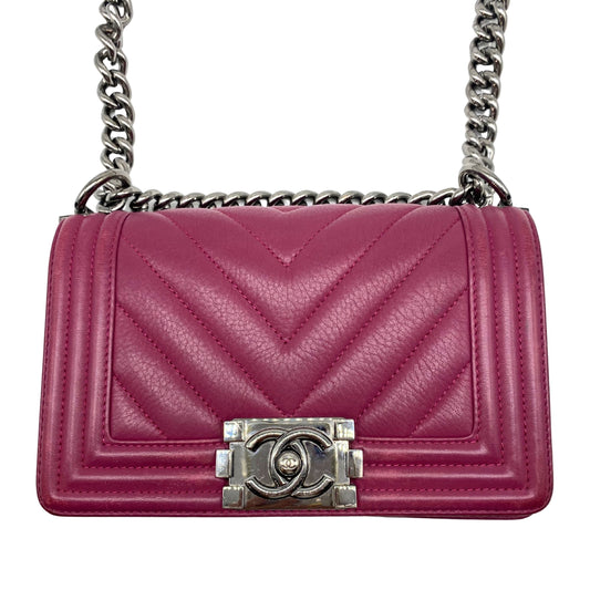 Chanel Boy Flap Bag Chevron Calfskin Small crossbody bag