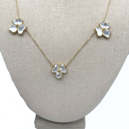 Patricia Robalino Il Petalo 3 Flower Mother of Pearl Necklace