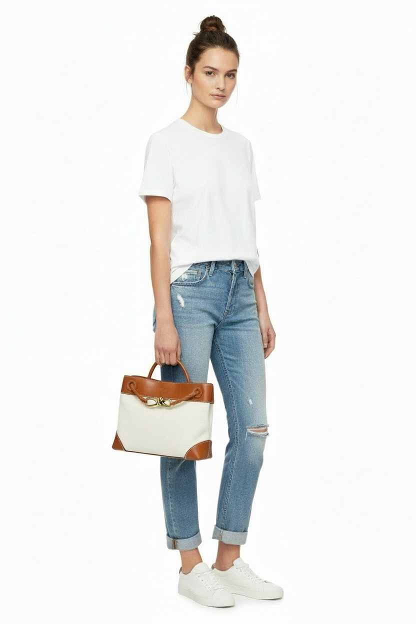 Bottega Veneta small Andiamo on model - extra small