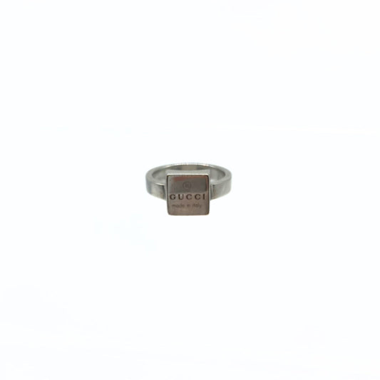 Gucci Trademark Square Top Logo Ring in Sterling Silver