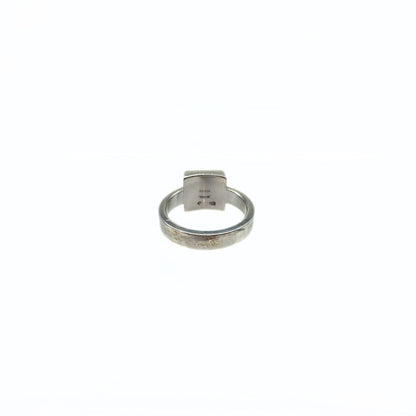 Gucci Trademark Square Top Logo Ring in Sterling Silver