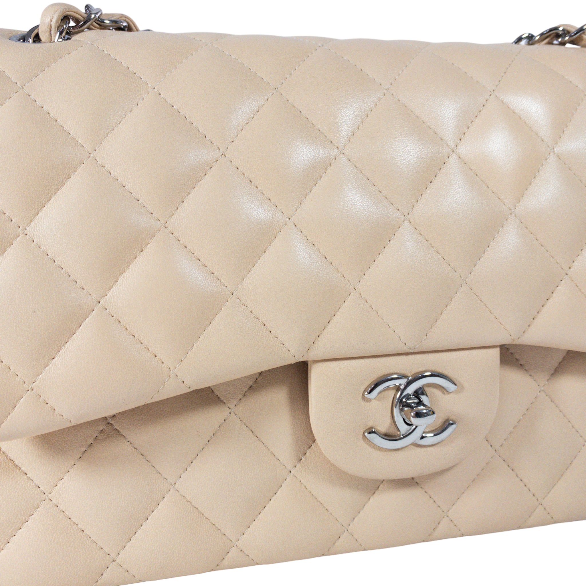 Chanel jumbo online beige lambskin