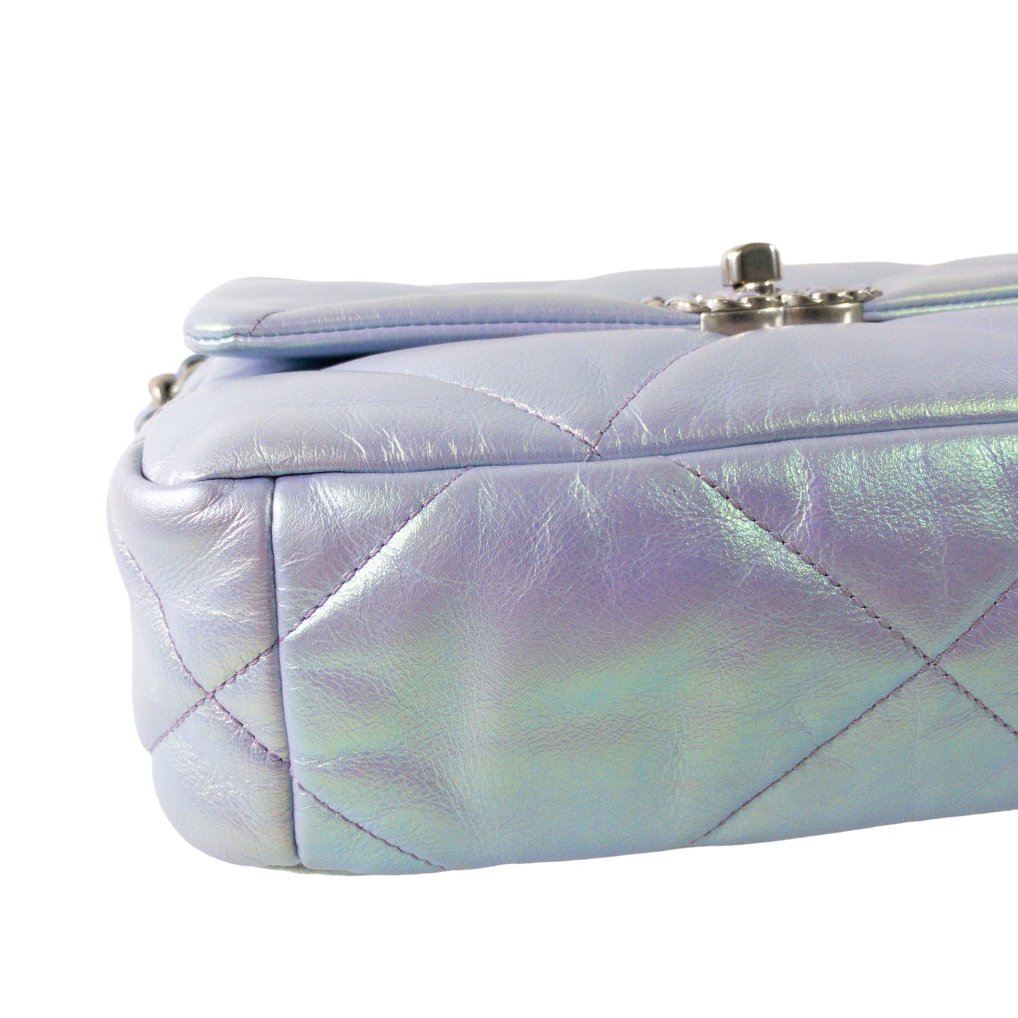 Chanel Medium 19 Iridescent Lavender