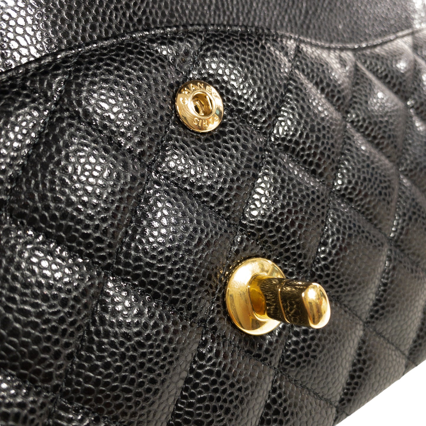 Chanel Black Caviar Medium Classic Flap GHW