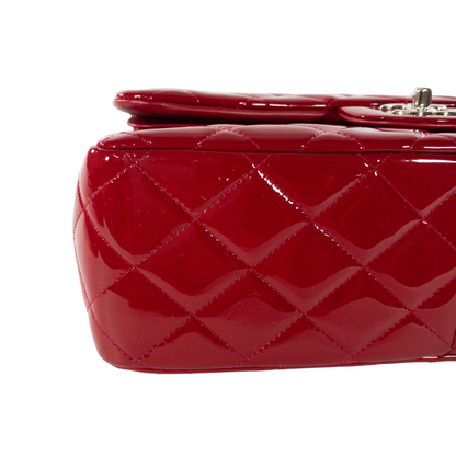 Chanel Red Patent Leather Quilted Jumbo Classic Flap SHW