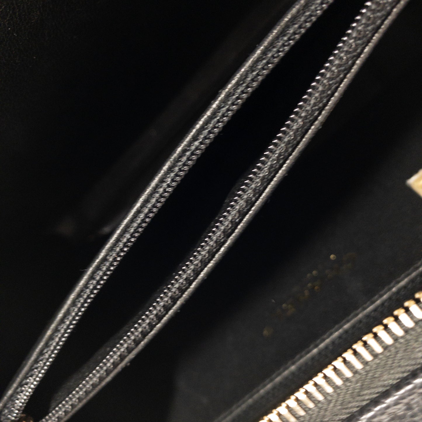 Chanel Black Caviar Filagree Vanity