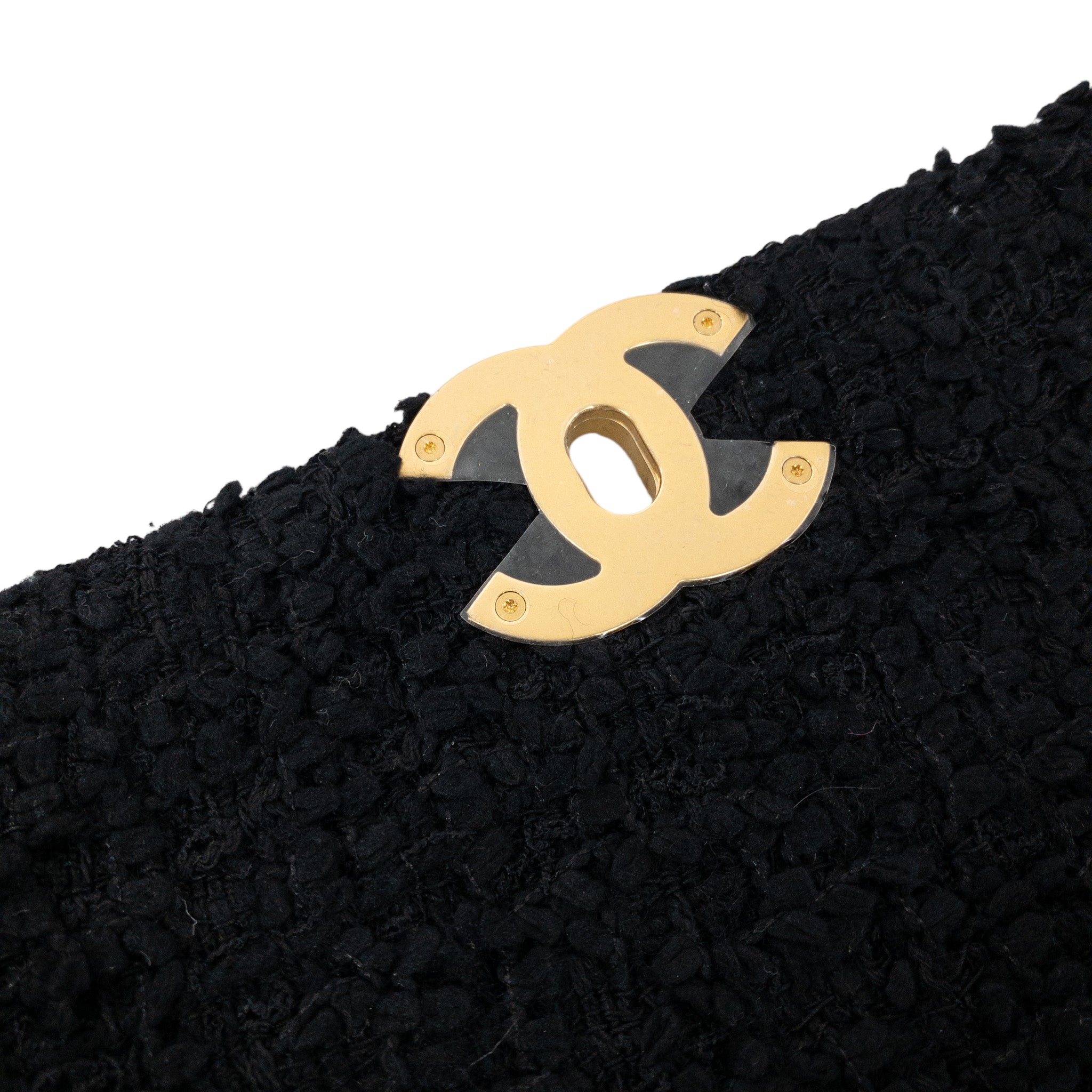Chanel Black Tweed Large 19