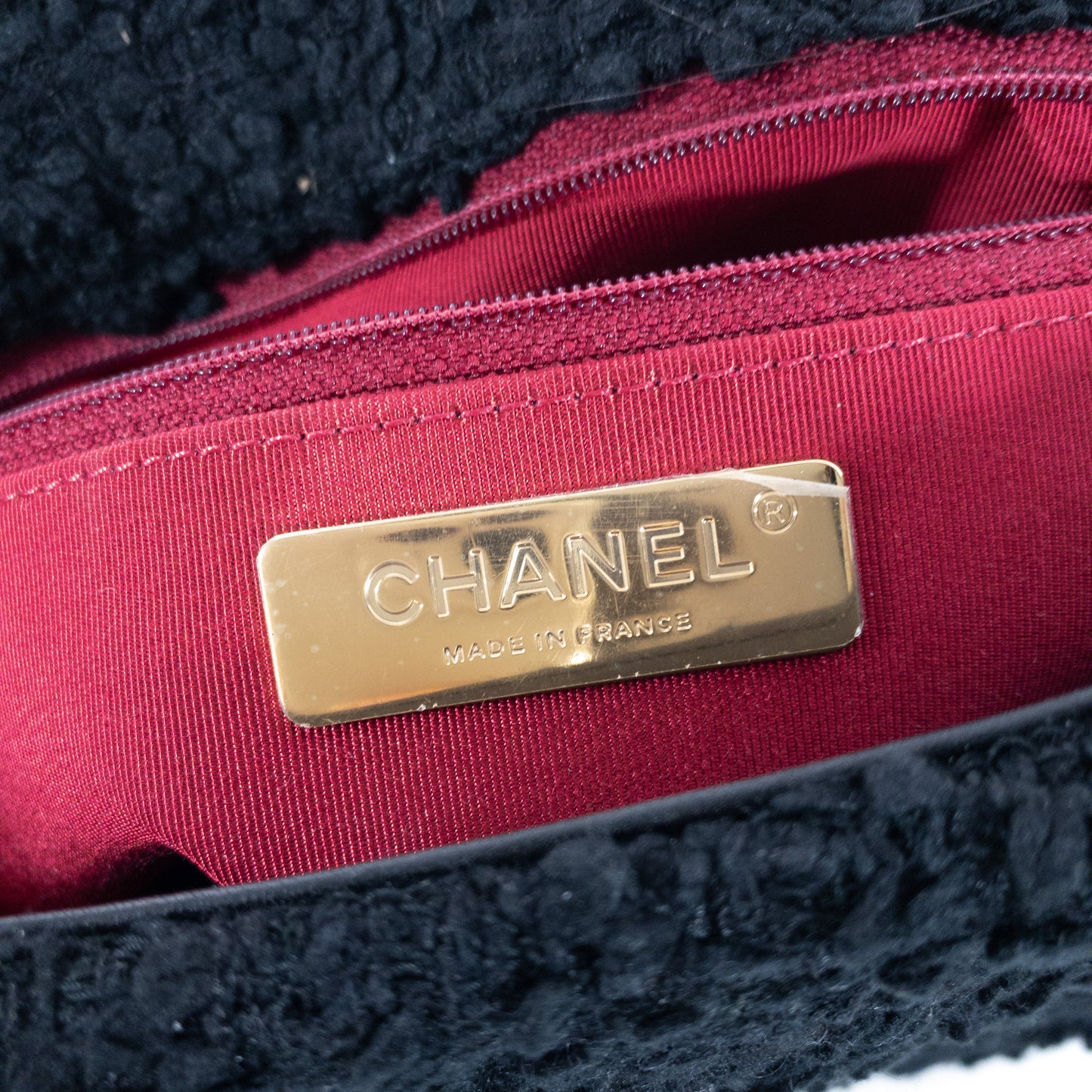 Chanel Black Tweed Large 19