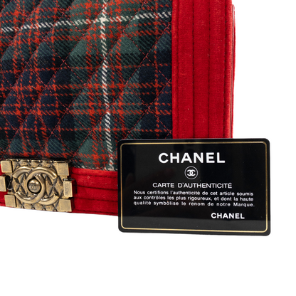 Chanel Paris Edinburgh Boy Old Medium