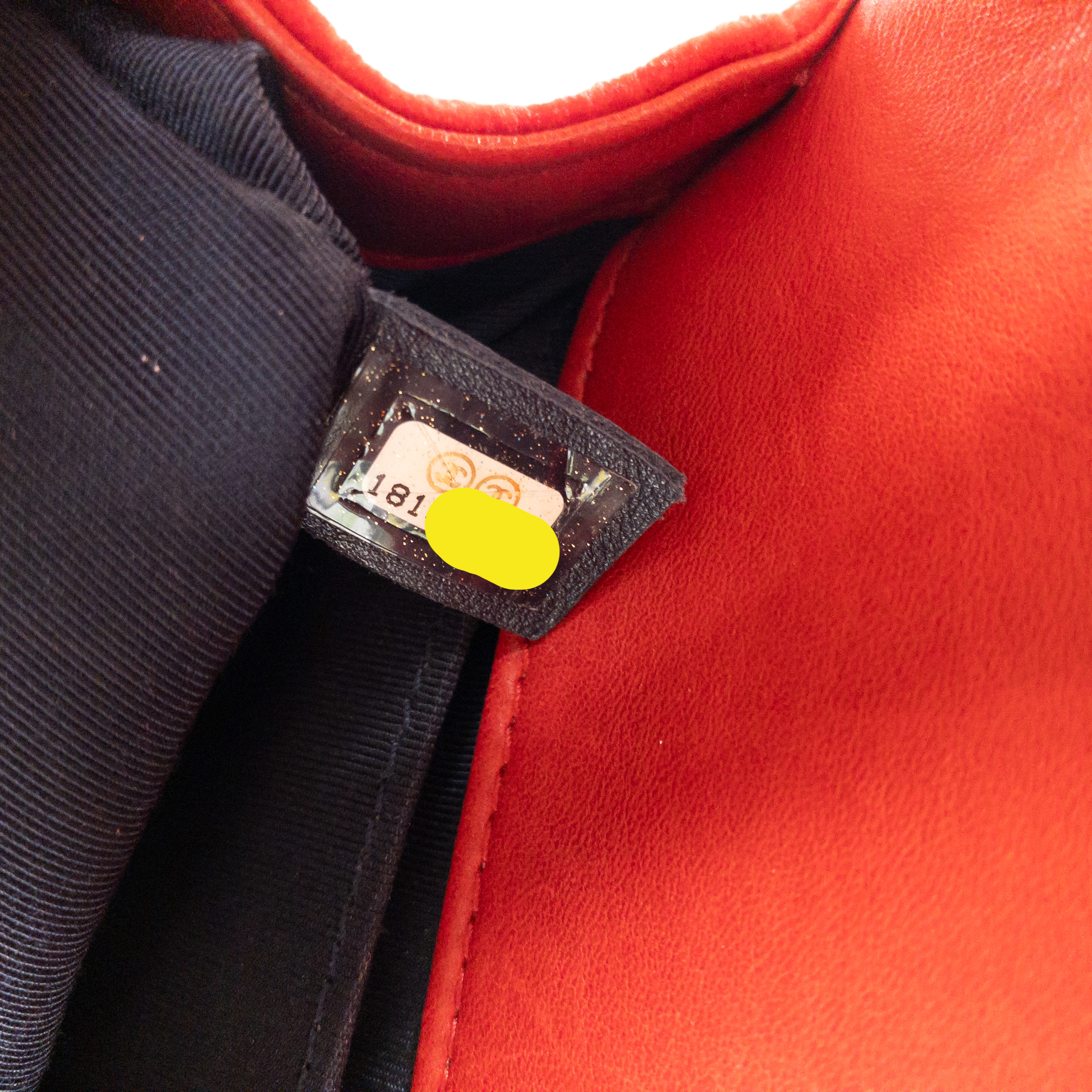 Chanel Paris Edinburgh Boy Old Medium