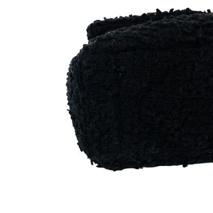 Chanel Black Tweed Large 19