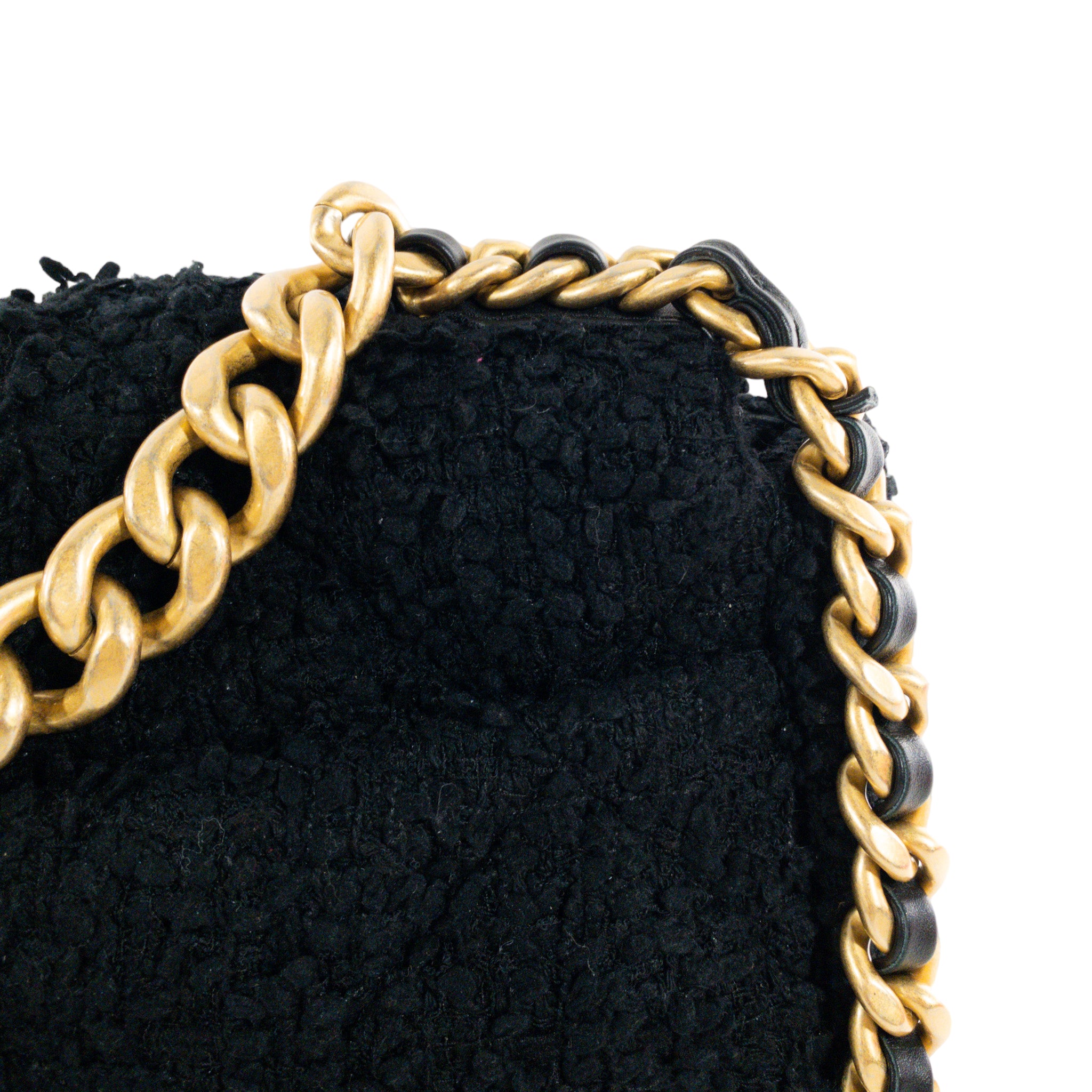 Chanel Black Tweed Large 19